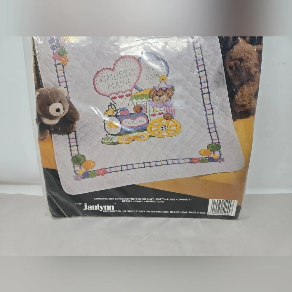 Janlynn Printed Cross Stitch Choo Choo Teddy Bear Quilt Finished Size 35x43